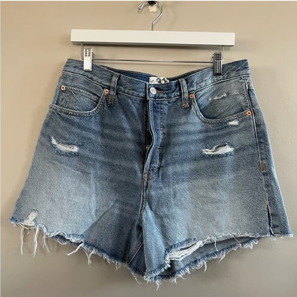 Express Raw Hem Women’s Denim Jean Shorts
